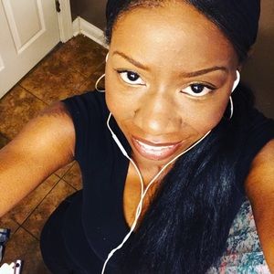 Meet your Posher, Crishonda